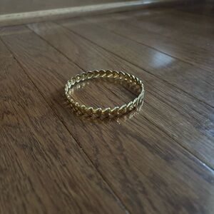 Vintage 90’s Gold Tone Heart Stacks Bangle